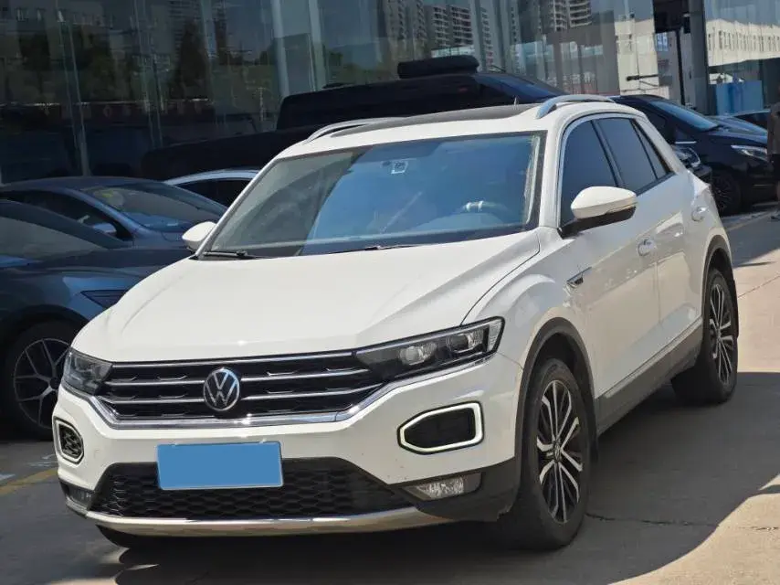 2021 Volkswagen T-Roc 1.4T 150HP L4 7DCT