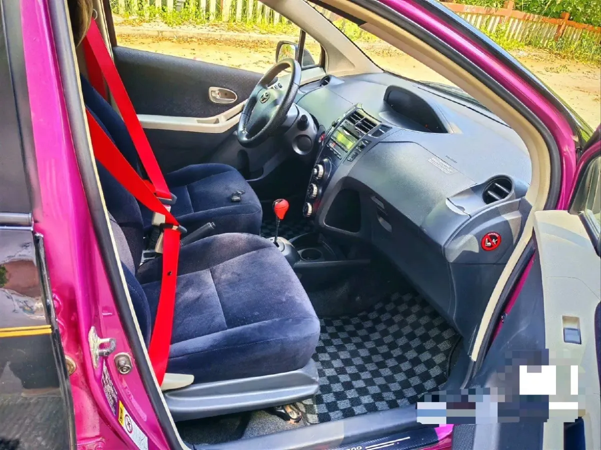 2008 Toyota Yaris 1.6L 118HP L4 4AT,autocango,china used car exporter,china ev exporter,chinese used car exporter,chinese used ev exporter