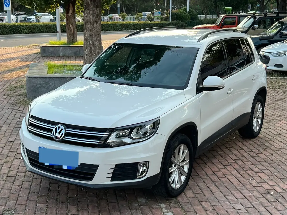 2016 Volkswagen Tiguan 1.4T 150HP L4 6DCT