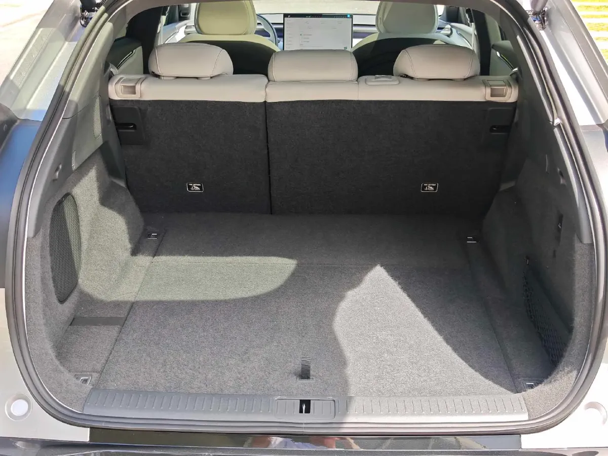 2025 Xpeng G7 BEV,autocango,china used car exporter,china ev exporter,chinese used car exporter,chinese used ev exporter