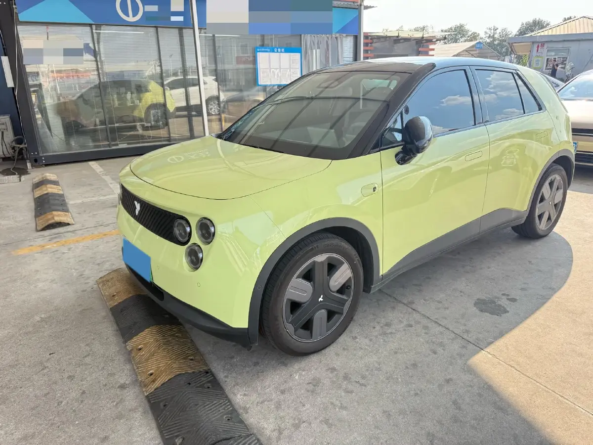 2025 Firefly Firefly BEV