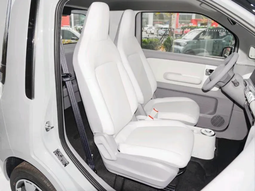 2023 WuLing Air ev BEV 26.7KWH,autocango,china used car exporter,china ev exporter,chinese used car exporter,chinese used ev exporter