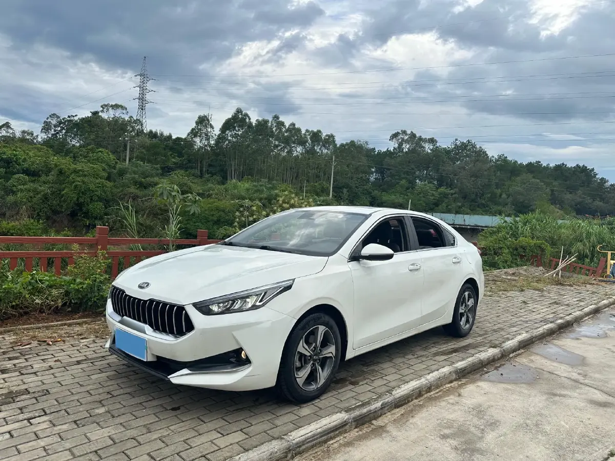 2019 Kia K3 1.5L 115HP L4 CVT