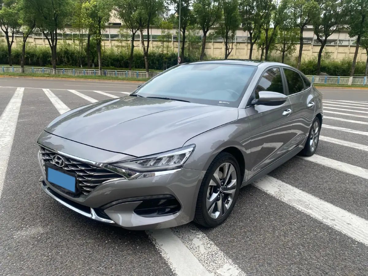 2019 Hyundai La Festa 1.6T 204HP L4 7DCT