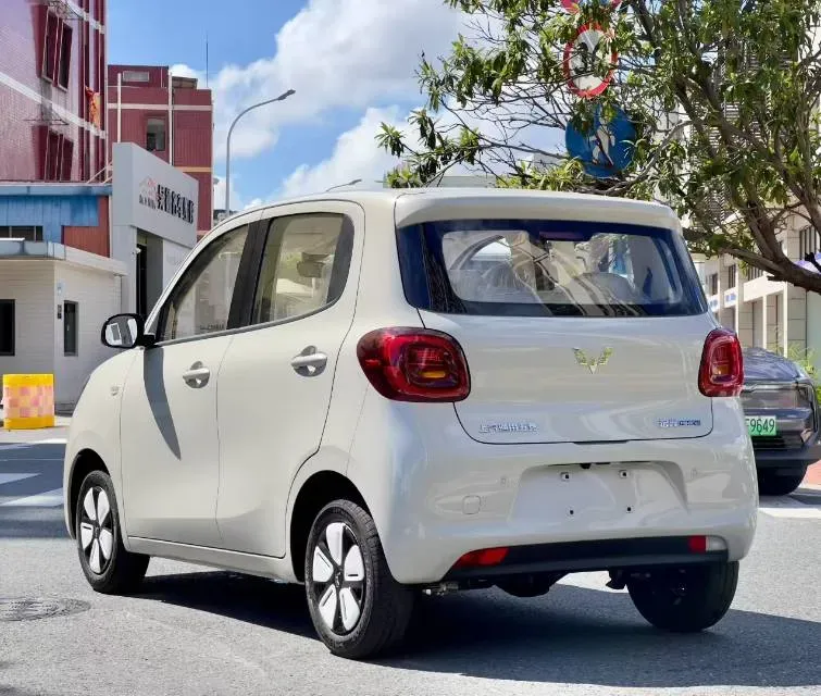2025 WuLing HongGuang MINI EV BEV 16.2KWH,autocango,china used car exporter,china ev exporter,chinese used car exporter,chinese used ev exporter