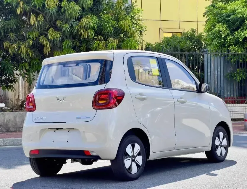 2025 WuLing HongGuang MINI EV BEV 16.2KWH,autocango,china used car exporter,china ev exporter,chinese used car exporter,chinese used ev exporter