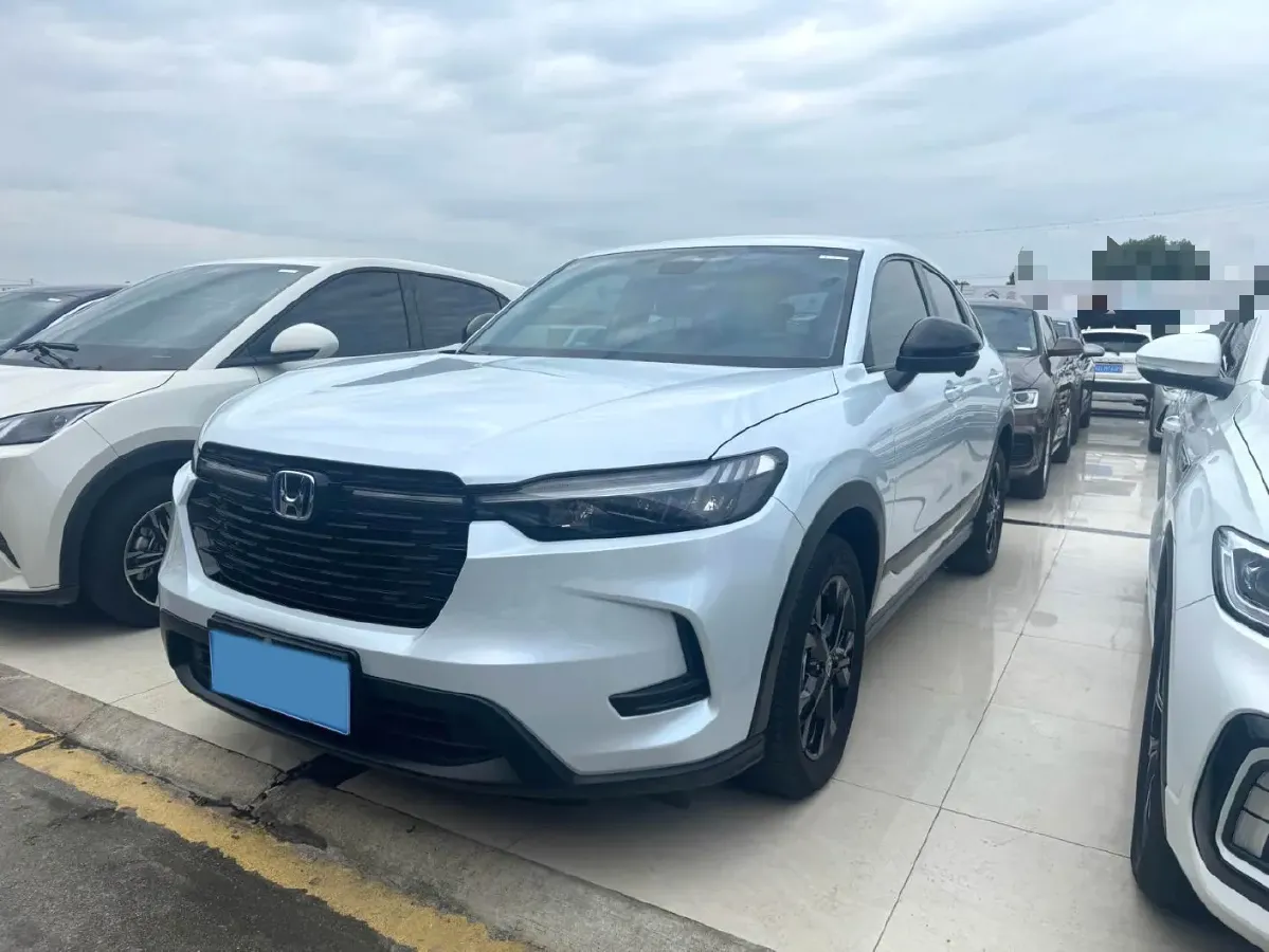 2023 Honda HR-V 2.0L 143HP L4 E-CVT Hybrid,autocango,china used car exporter,china ev exporter,chinese used car exporter,chinese used ev exporter