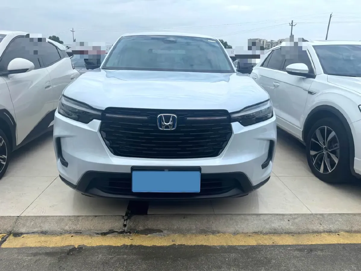 2023 Honda HR-V 2.0L 143HP L4 E-CVT Hybrid,autocango,china used car exporter,china ev exporter,chinese used car exporter,chinese used ev exporter