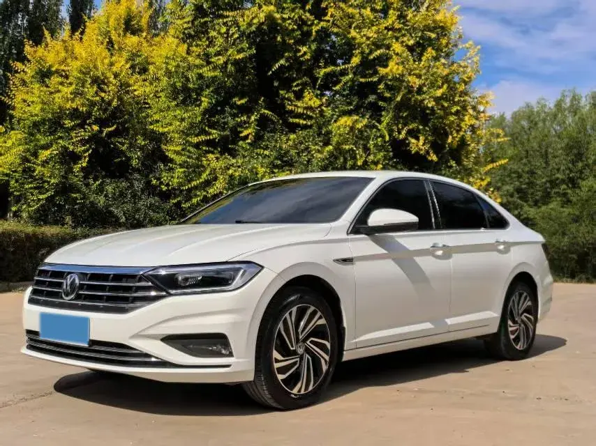 2021 Volkswagen Sagitar 1.4T 150HP L4 7DCT