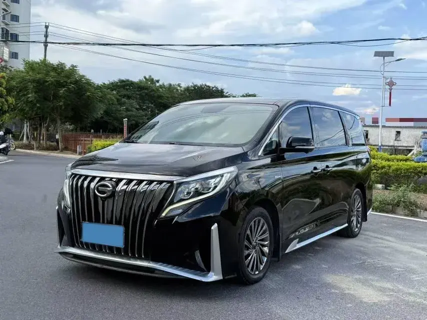 2021 GAC Trumpchi M8 2.0T 252HP L4 8AT