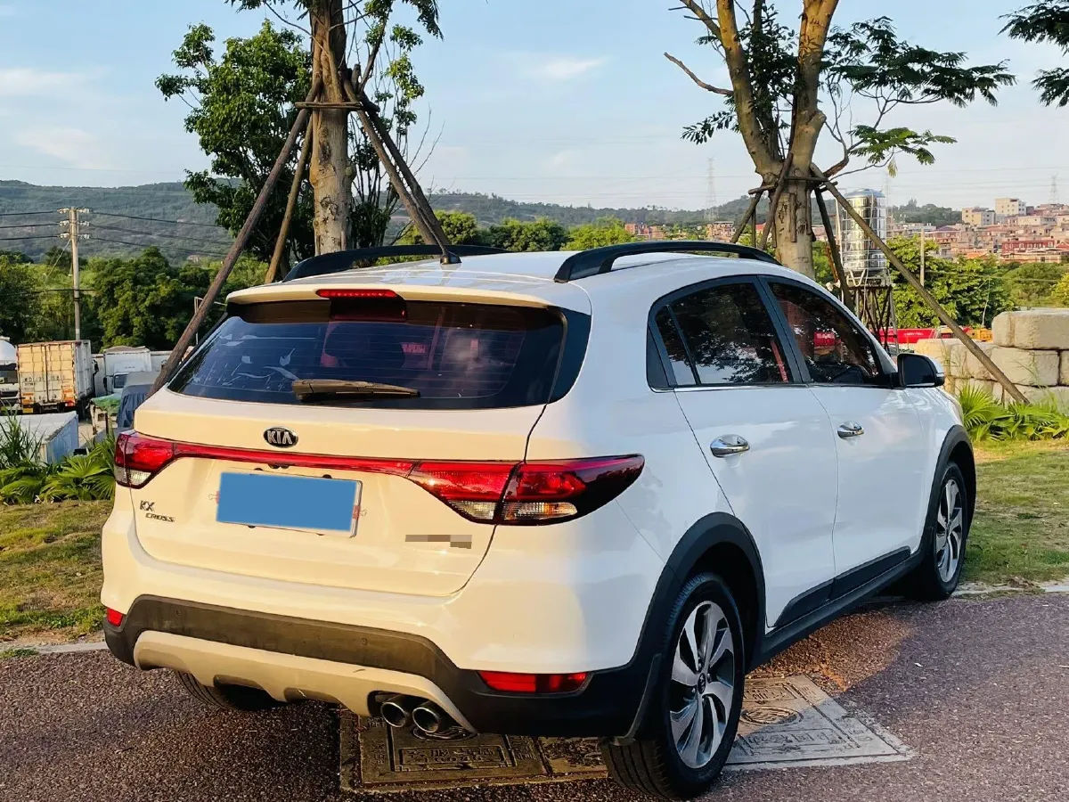 2017 Kia KX Cross 1.4L 100HP L4 6AT,autocango,china used car exporter,china ev exporter,chinese used car exporter,chinese used ev exporter