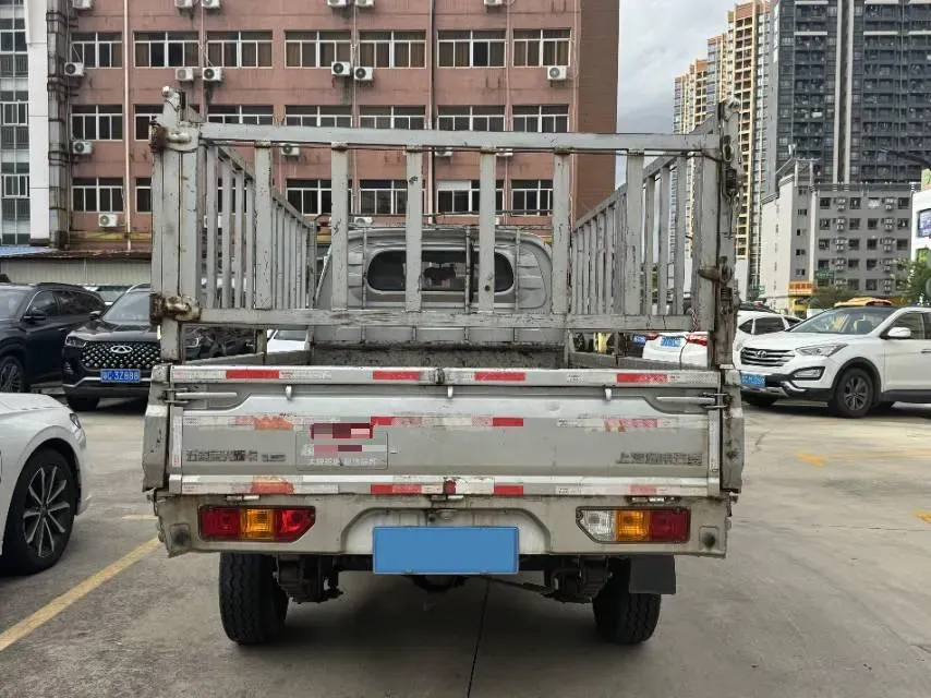 2023 WuLing RongGuang New Truck 1.5L 102HP L4 5MT,autocango,china used car exporter,china ev exporter,chinese used car exporter,chinese used ev exporter