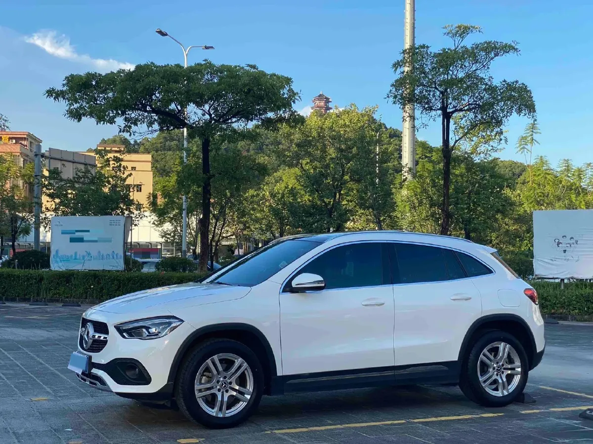 2023 Mercedes-Benz GLA Class 1.3T 163HP L4 7DCT,autocango,china used car exporter,china ev exporter,chinese used car exporter,chinese used ev exporter