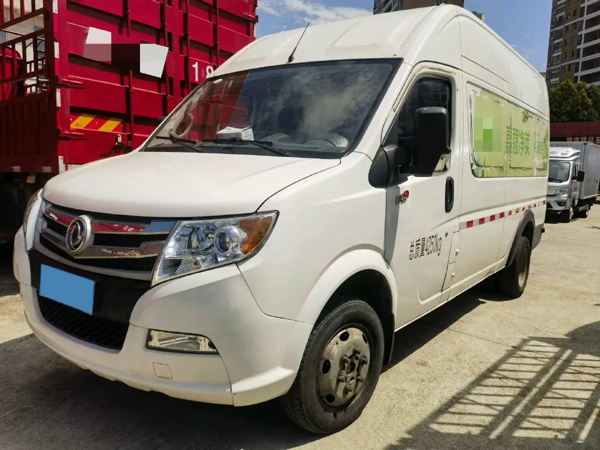 2021 DongFeng DFAC YuFeng 2.4T 140HP L4 6MT