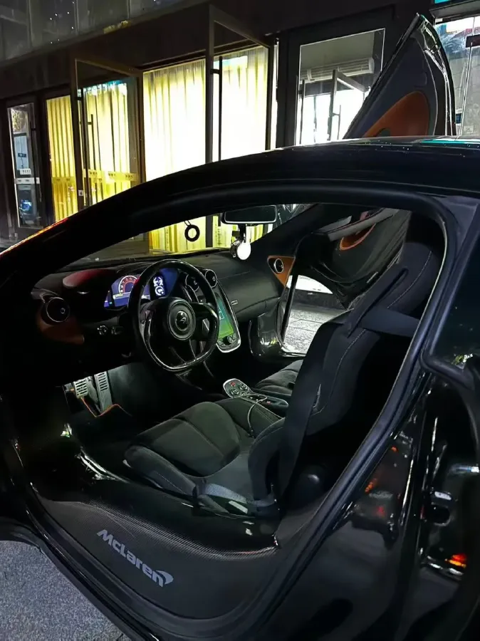 2015 McLaren 540C 3.8T 540HP V8 7DCT,autocango,china used car exporter,china ev exporter,chinese used car exporter,chinese used ev exporter