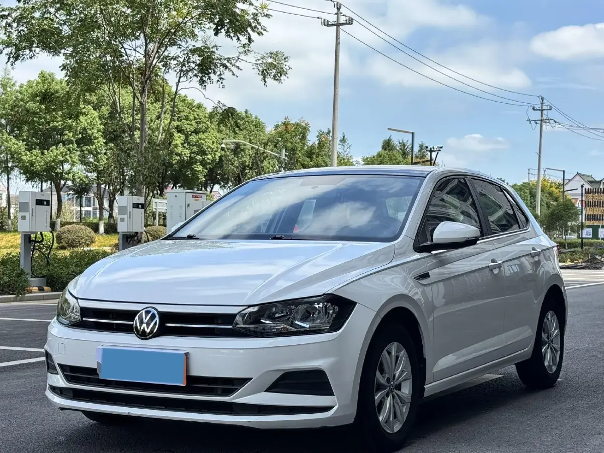 2021 Volkswagen Polo 1.5L 113HP L4 6AT