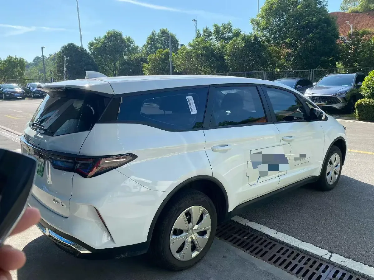 2024 Livan Maple 80v L BEV 50.4KWH,autocango,china used car exporter,china ev exporter,chinese used car exporter,chinese used ev exporter
