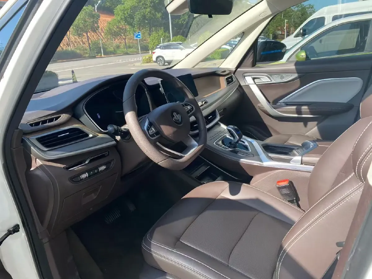 2024 Livan Maple 80v L BEV 50.4KWH,autocango,china used car exporter,china ev exporter,chinese used car exporter,chinese used ev exporter