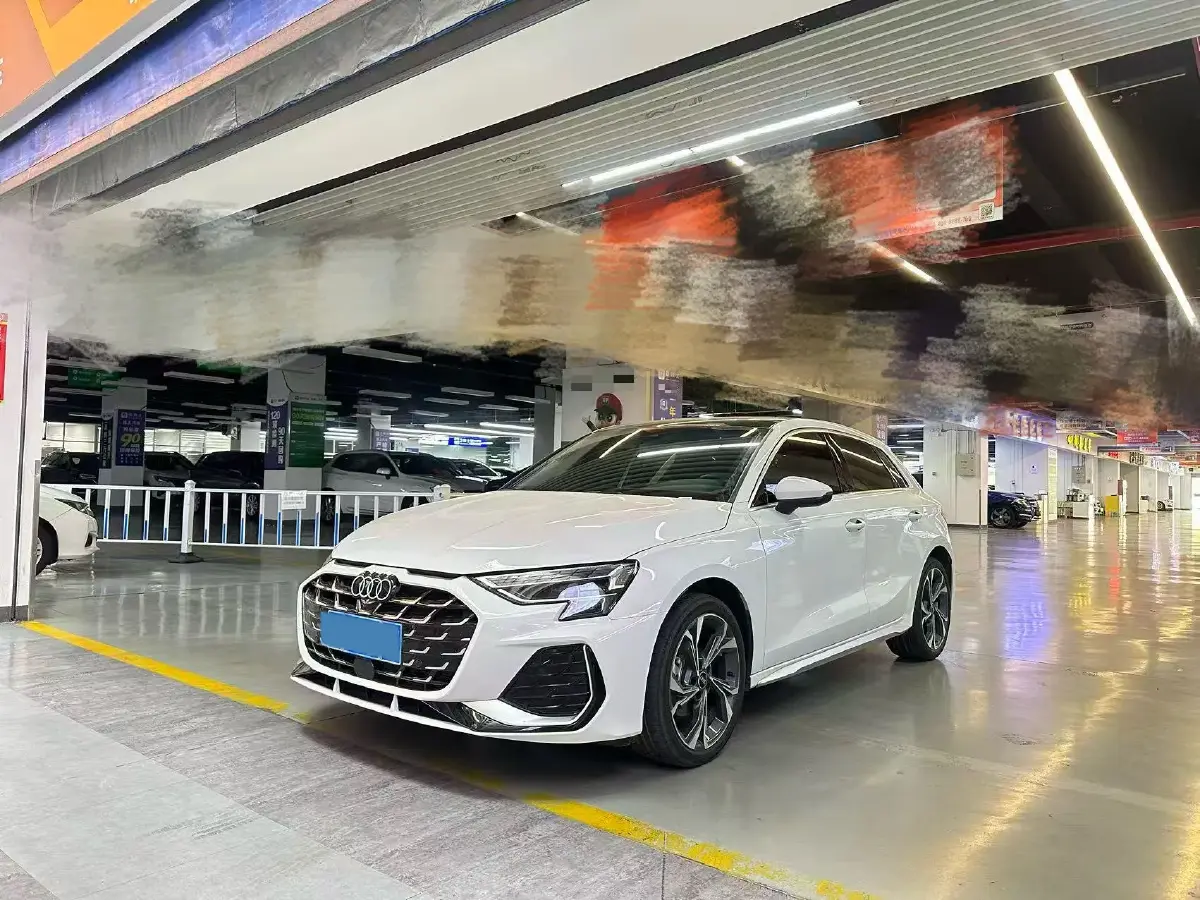 2025 Audi A3 1.5T 160HP L4 7DCT