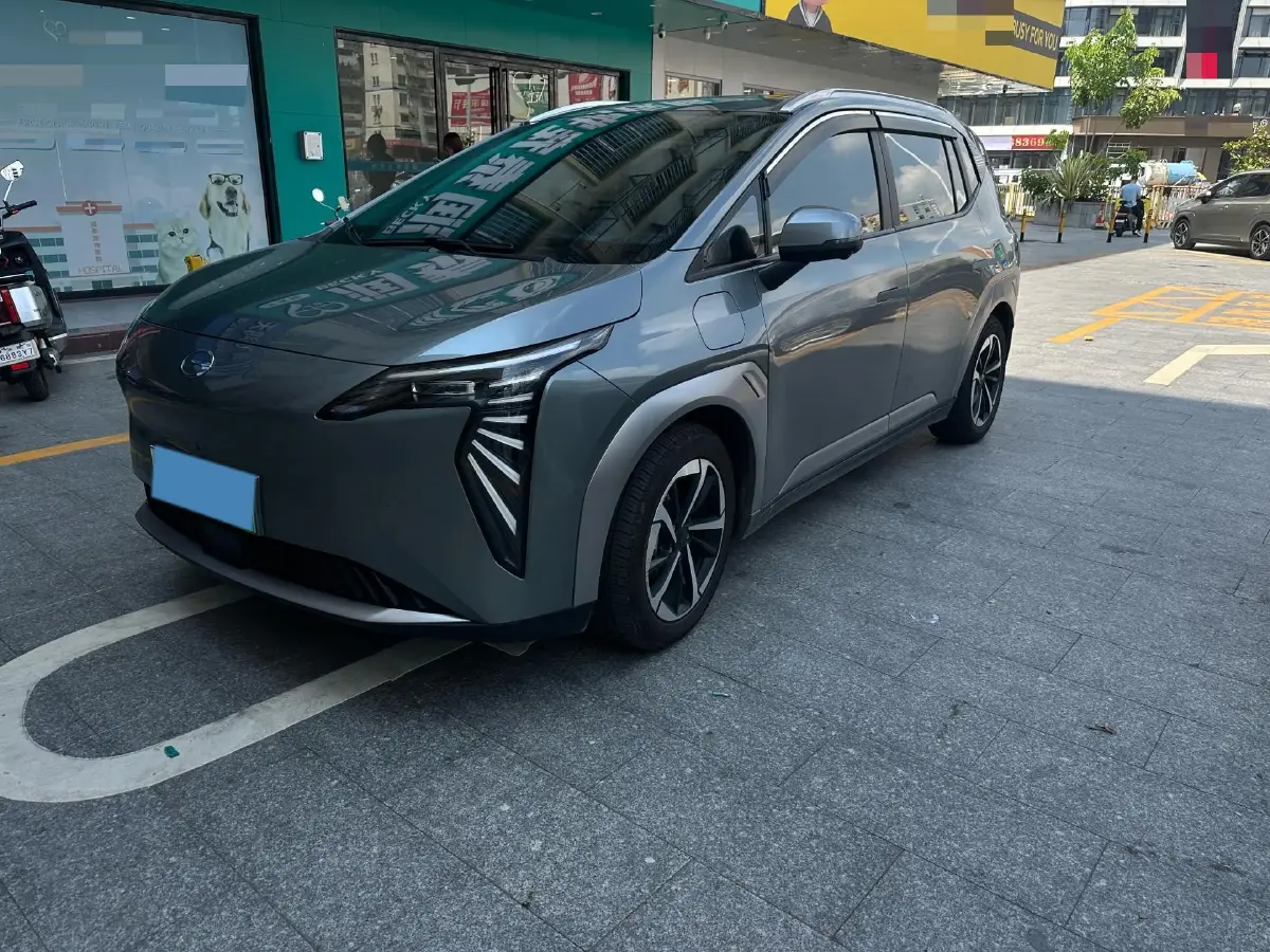 2023 Aion Y BEV 61.7KWH