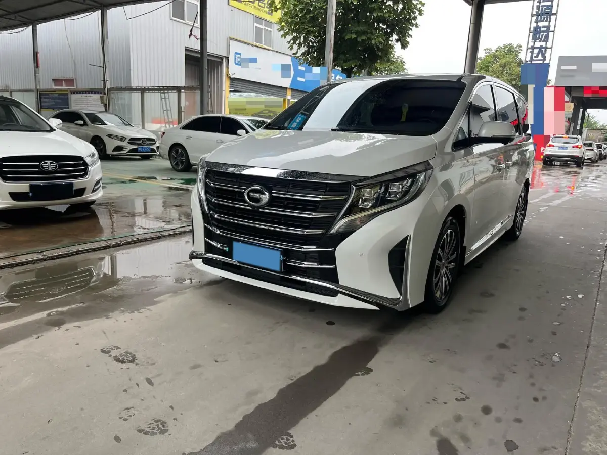 2021 GAC Trumpchi M8 2.0T 252HP L4 8AT