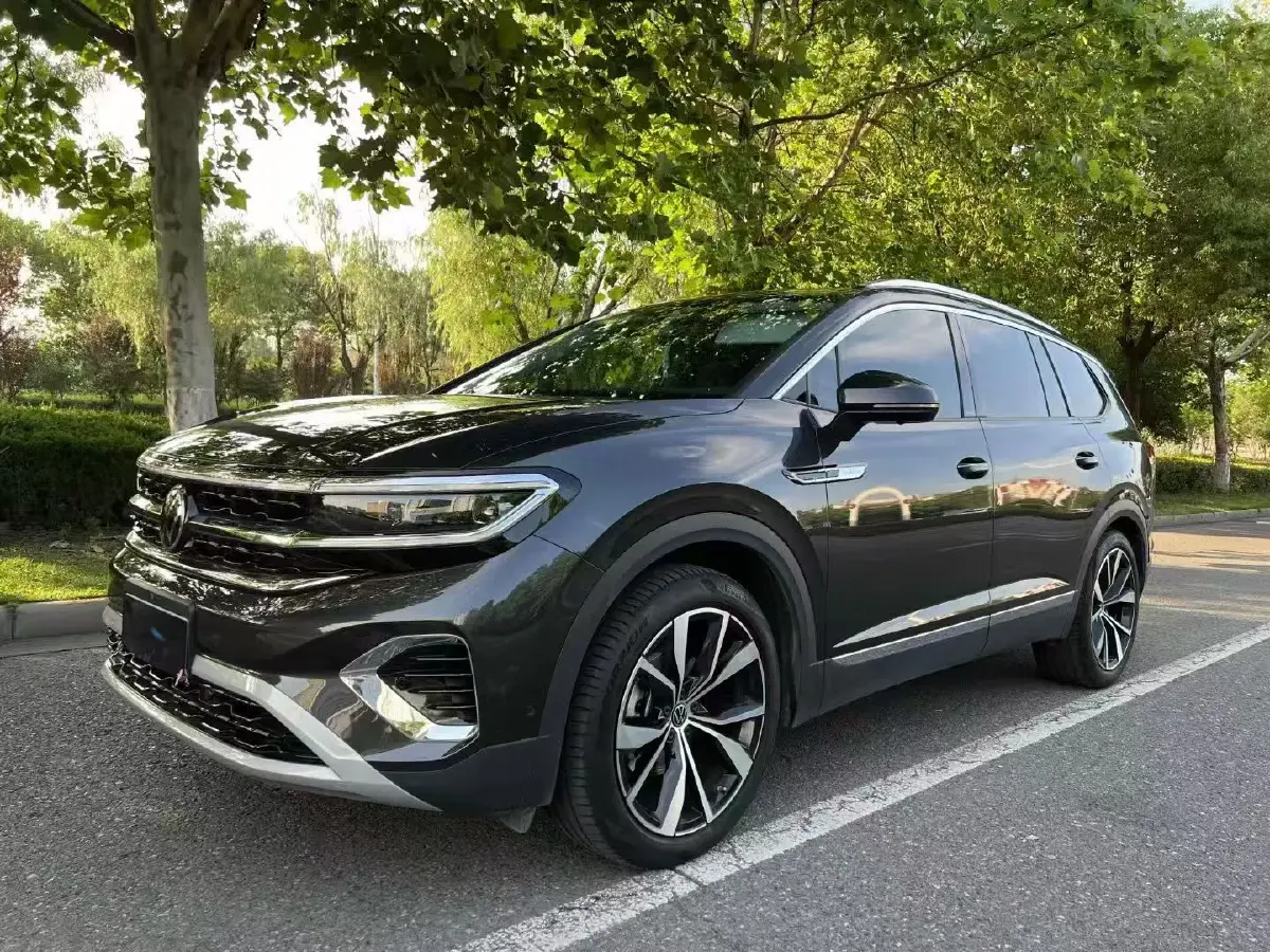 2021 Volkswagen Talagon 2.5T 299HP V6 7DCT