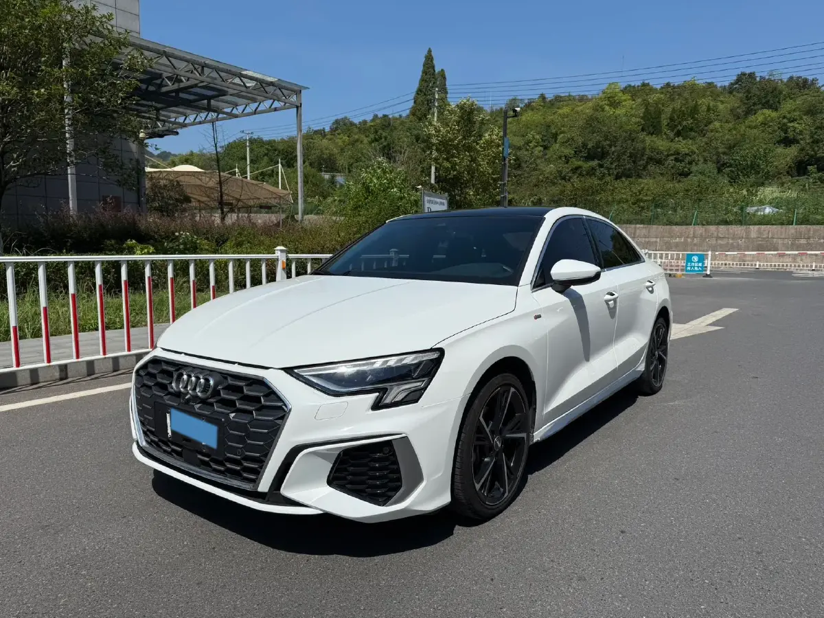 2021 Audi A3 1.4T 150HP L4 7DCT