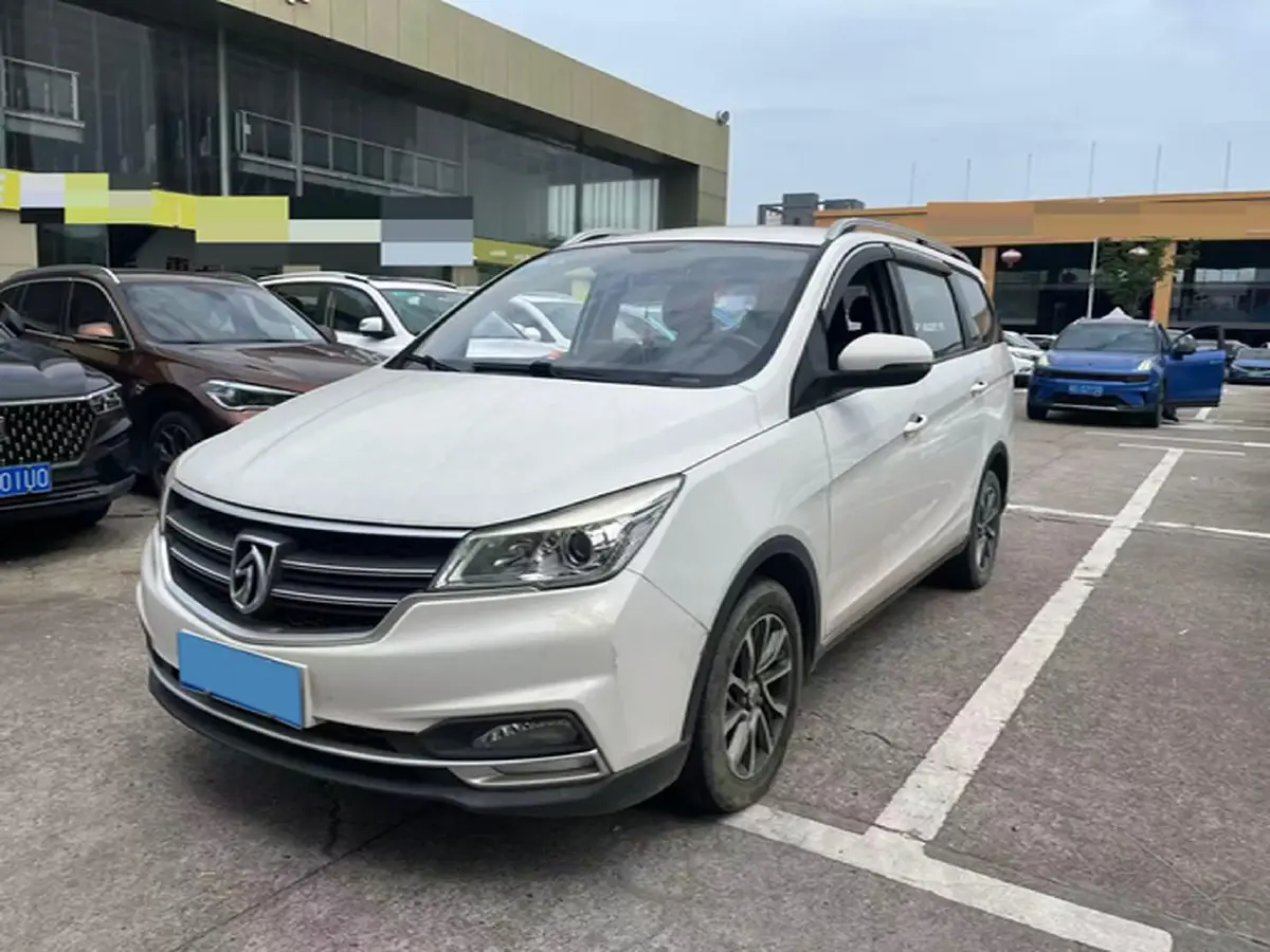 2019 BaoJun 730 1.5L 112HP L4 6MT