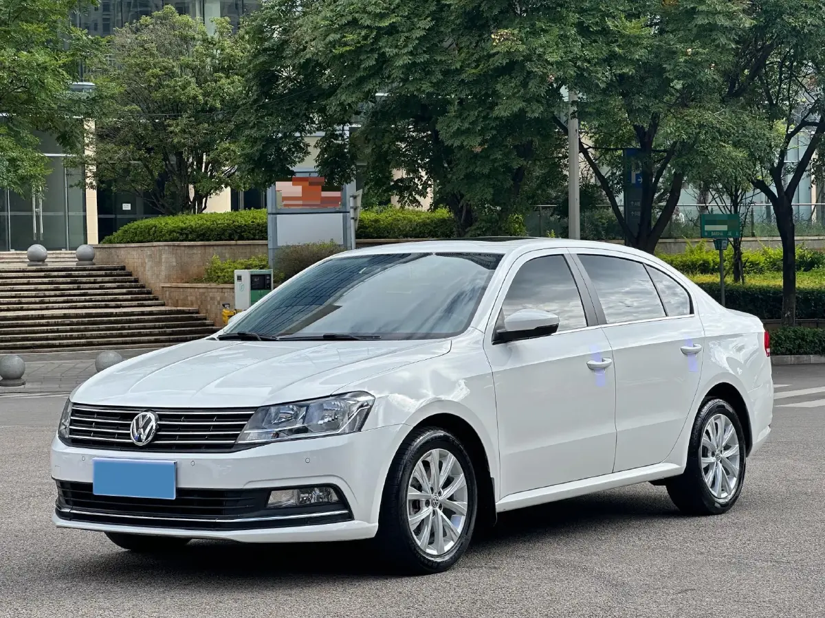 2017 Volkswagen Lavida 1.4T 131HP L4 7DCT