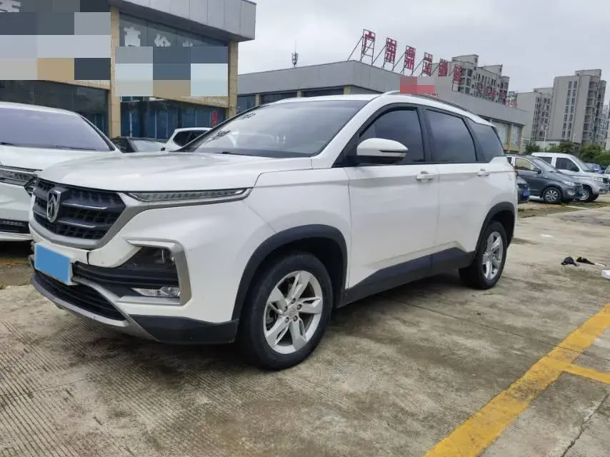 2018 BaoJun 530 1.5T 150HP L4 6MT