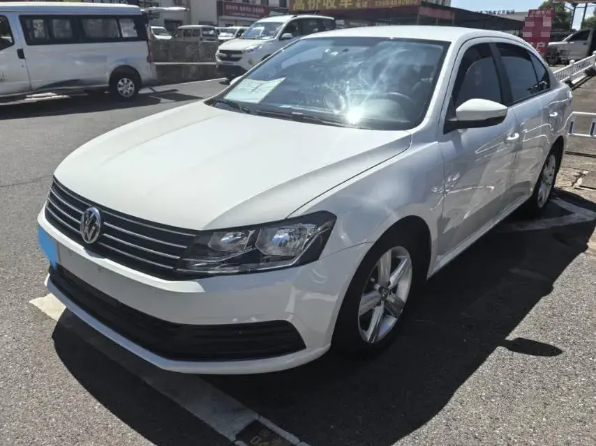 2017 Volkswagen Lavida 1.6L 110HP L4 6AT