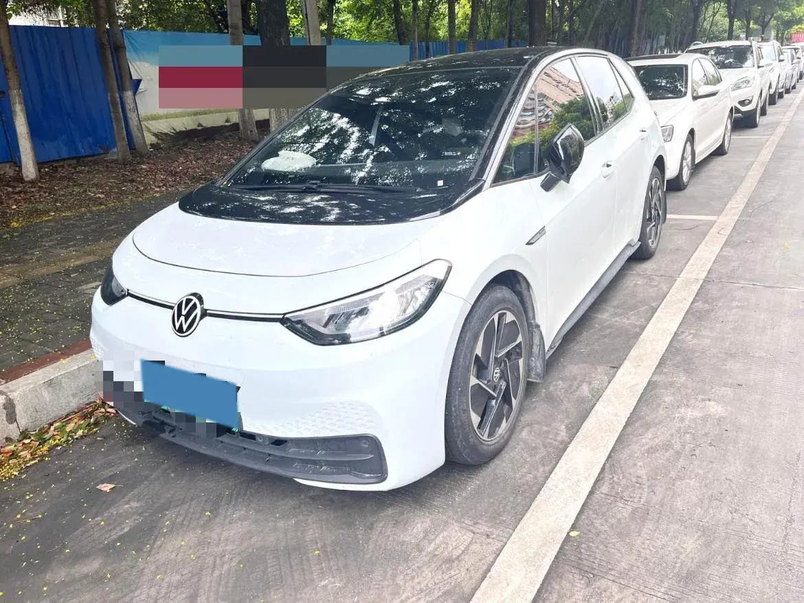 2023 Volkswagen ID.3 BEV 52.8KWH