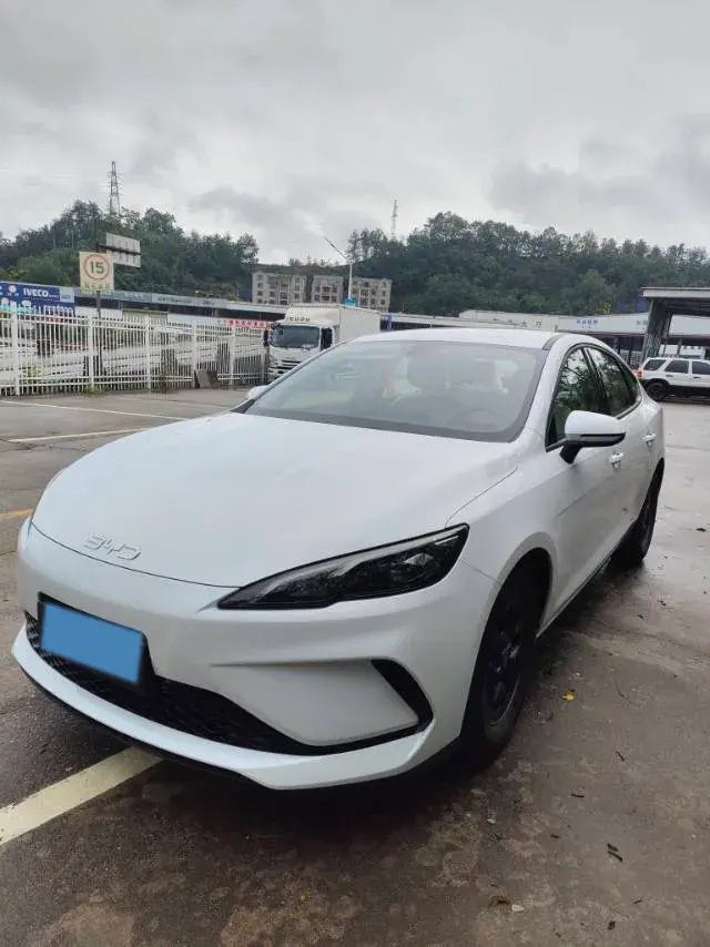 2025 BYD Seal05 DM-i 1.5L 101HP L4 E-CVT PHEV 7.68KWH