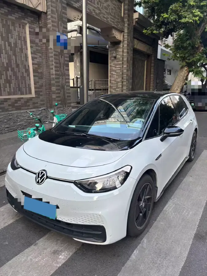 2023 Volkswagen ID.3 BEV 52.8KWH