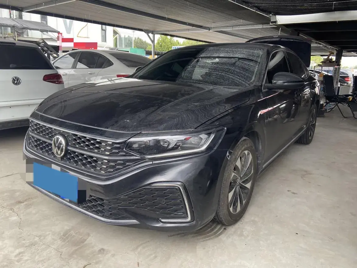 2022 Volkswagen Passat 2.0T 186HP L4 7DCT