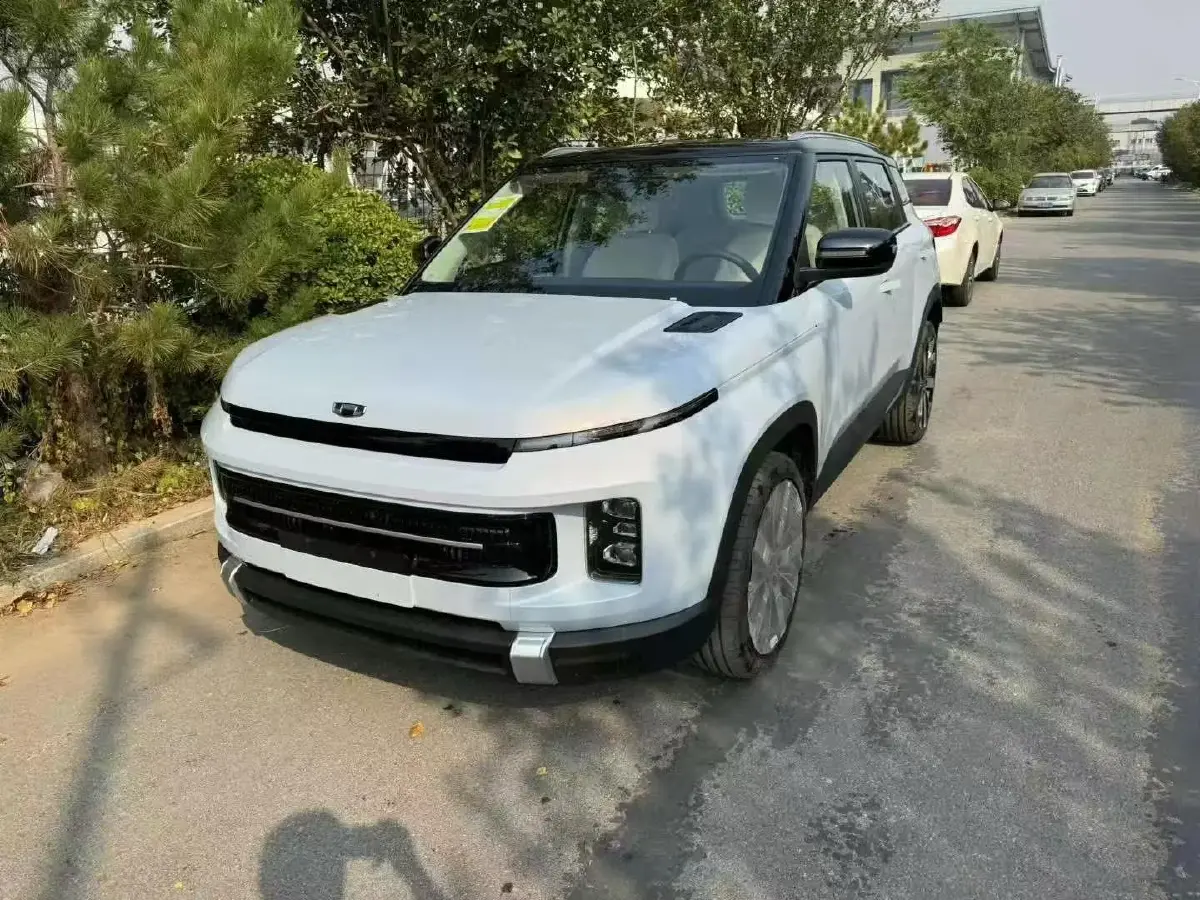 2023 Geely ICON 1.5T 181HP L4 7DCT