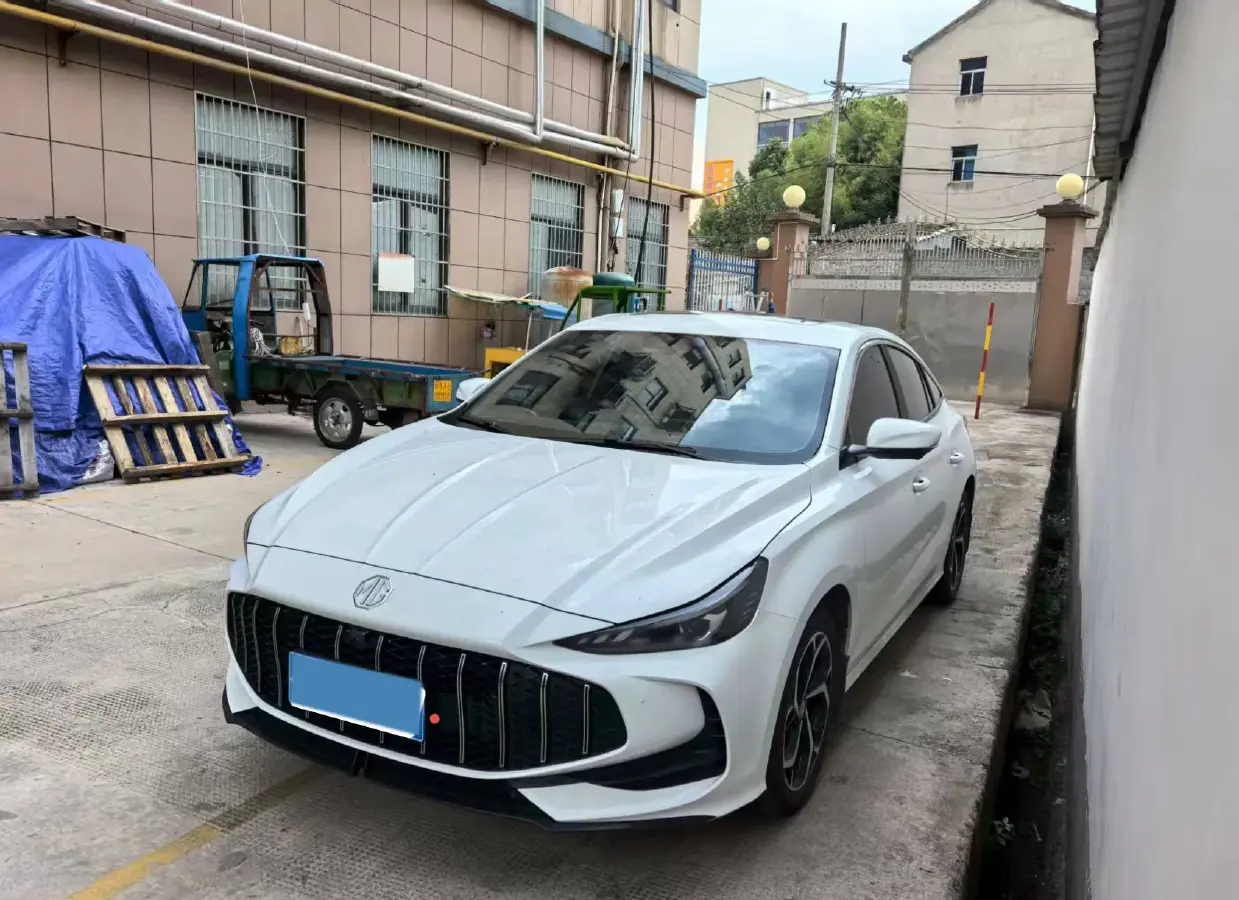 2023 MG 5 1.5L 129HP L4 CVT