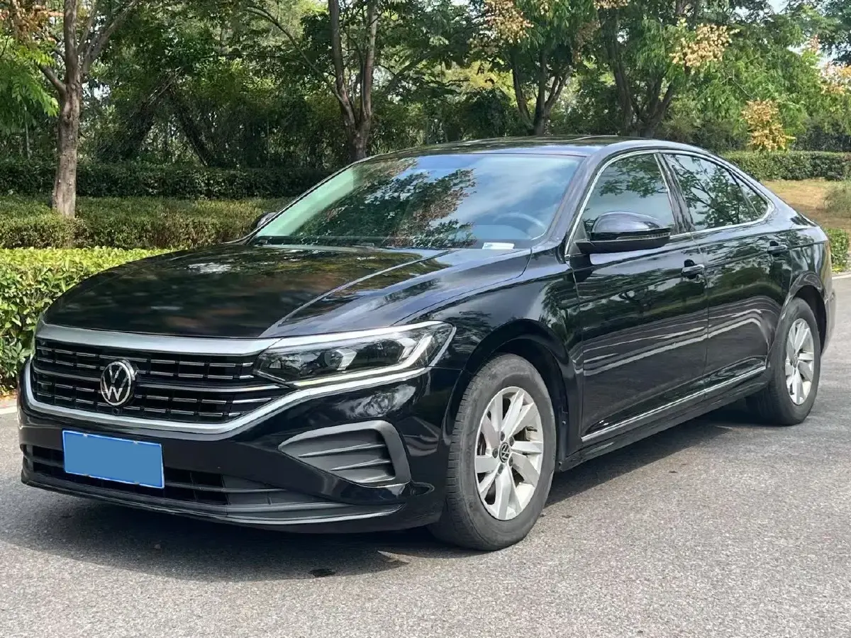 2024 Volkswagen Passat 1.4T 150HP L4 7DCT