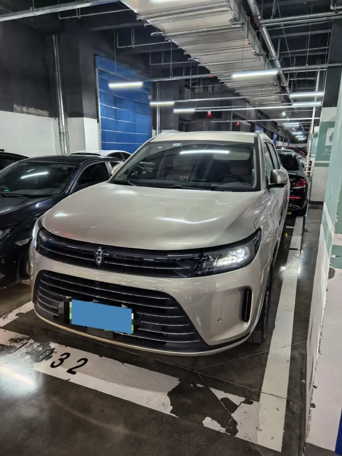 2022 AITO AITO M7 Range Extended 125HP REEV 40KWH