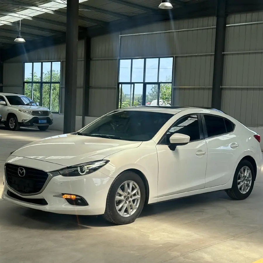 2017 Mazda 3 Axela 1.5L 117HP L4 6AT