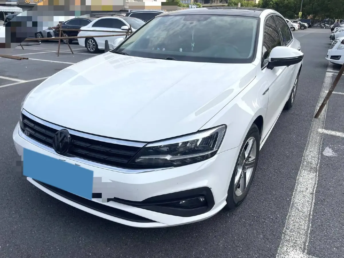 2021 Volkswagen Lamando 1.4T 131HP L4 7DCT
