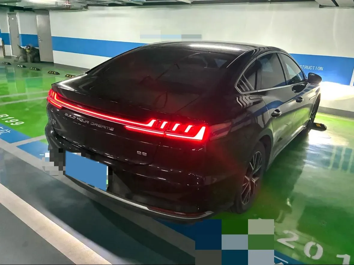 2022 BYD e9 BEV 63.36KWH,autocango,china used car exporter,china ev exporter,chinese used car exporter,chinese used ev exporter