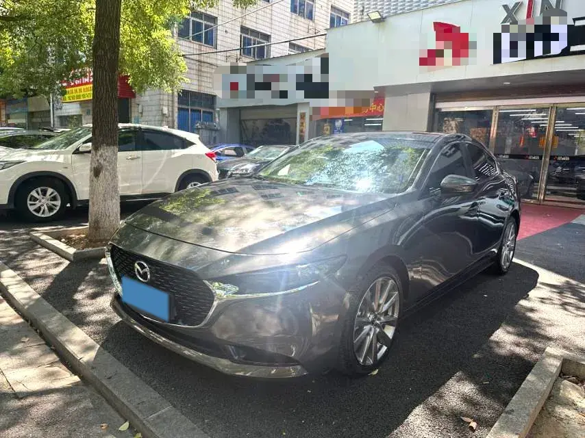 2022 Mazda 3 Axela 2.0L 158HP L4 6AT