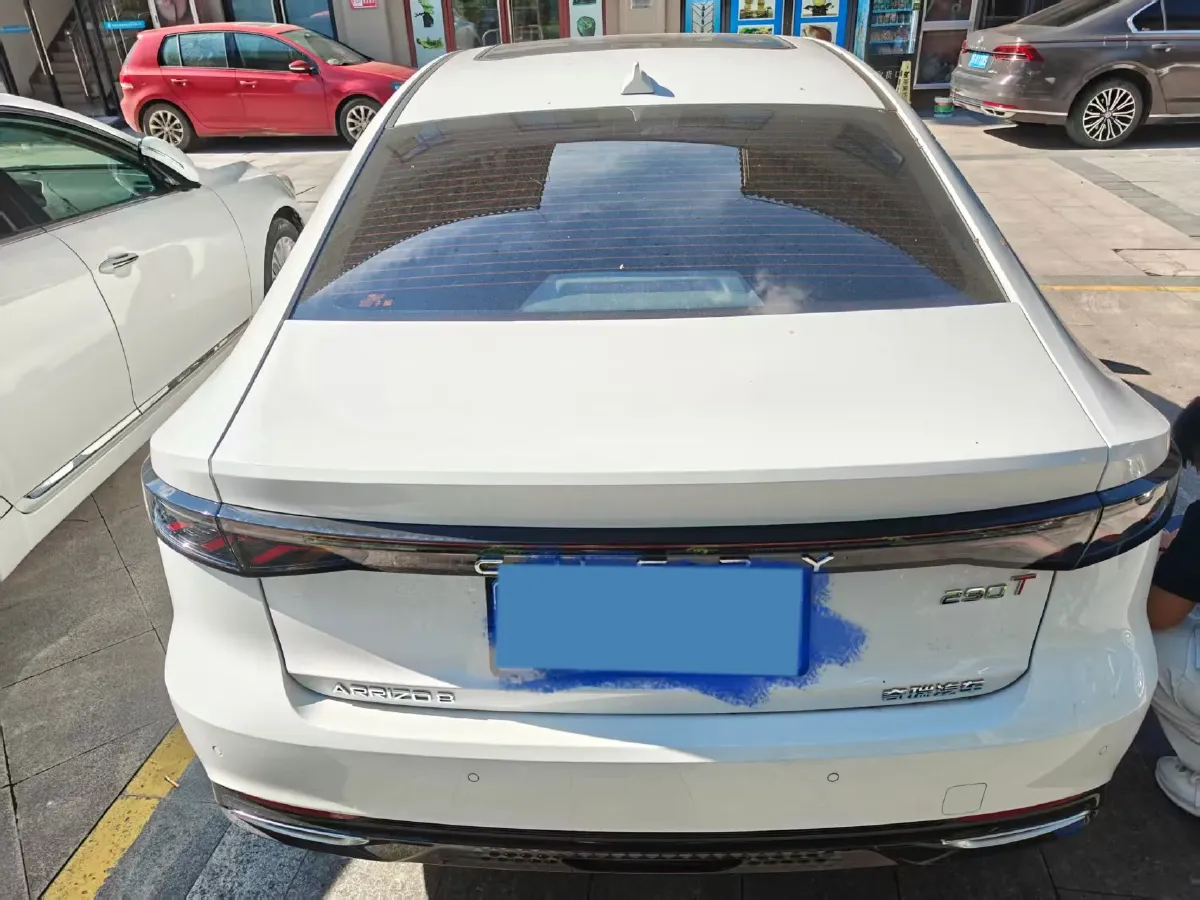 2025 Chery Arrizo 8 Pro 1.6T 197HP L4 7DCT,autocango,china used car exporter,china ev exporter,chinese used car exporter,chinese used ev exporter