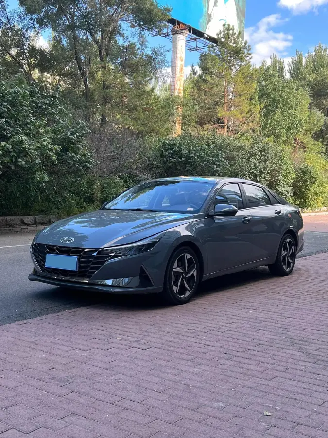 2022 Hyundai Elantra 1.4T 140HP L4 7DCT