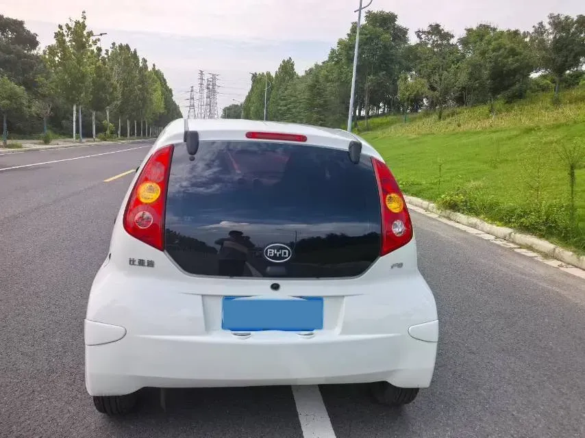 2015 BYD F0 1.0L 68HP L3 5MT,autocango,china used car exporter,china ev exporter,chinese used car exporter,chinese used ev exporter