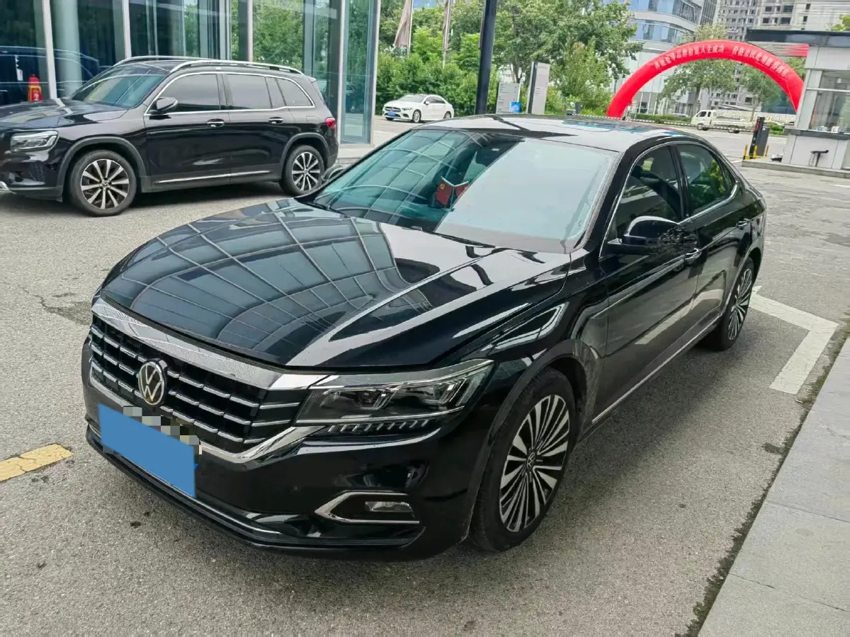 2020 Volkswagen Passat 2.0T 186HP L4 7DCT