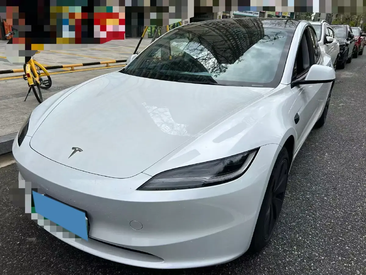 2023 Tesla Model 3 BEV 60KWH