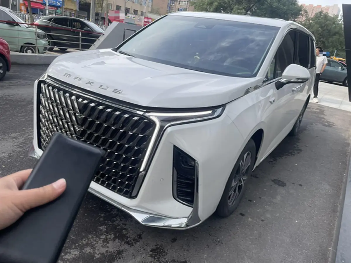 2022 MAXUS G90 2.0T 234HP L4 8AT