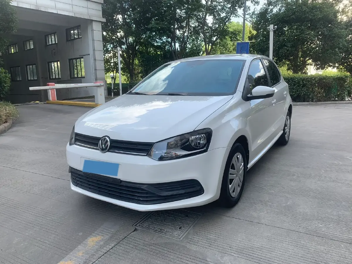 2018 Volkswagen Polo 1.5L 110HP L4 6AT
